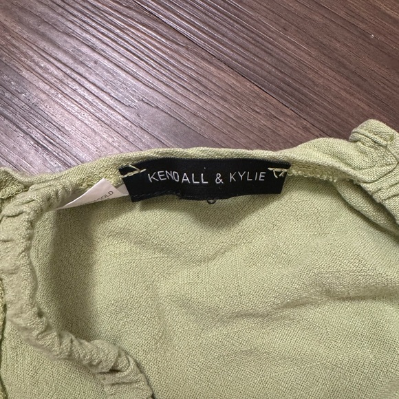 Pacsun light green cropped backless tank top - Picture 4 of 5